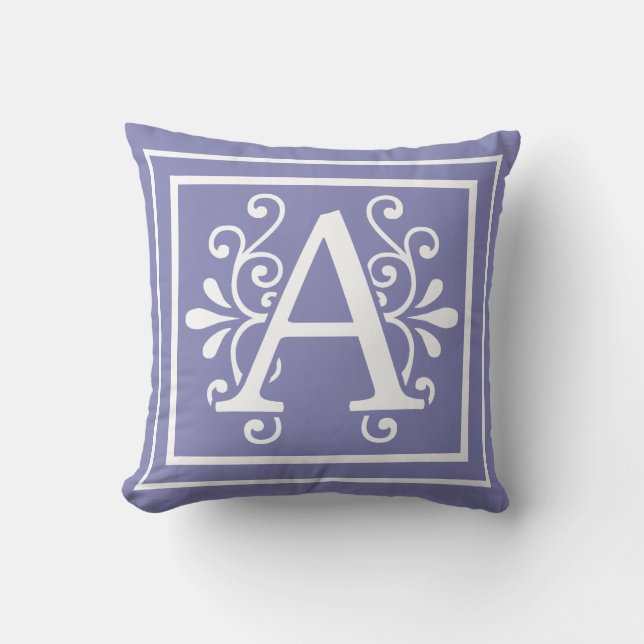 A Monogram Periwinkle Paars Kussen (Voorkant)