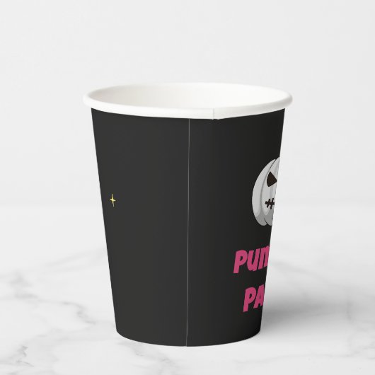 A Paper Cup With A Pumpkin And Pumpkin Party Text Papieren Bekers (Rechts)