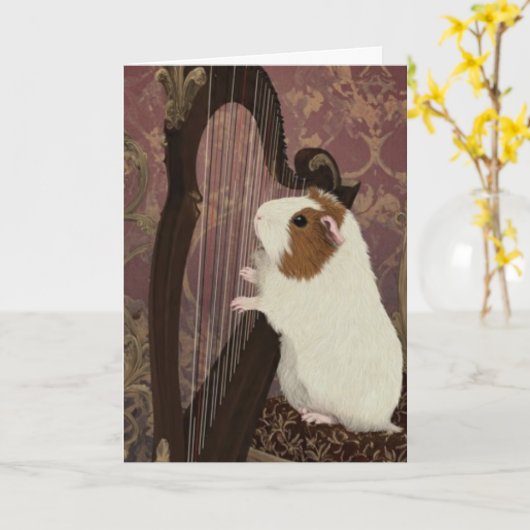 A Polite Performance – Guinea Pig Greeting Card Kaart (Gele Bloem)