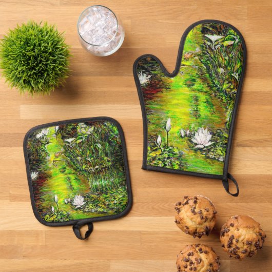 A Pond with Unpure Thoughts Ovenwant & Pannenlap Set (Top down)