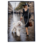 A Rainy Day In Paris, Poodle Medium Cadeauzakje (Voorkant)