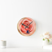 A rose and a butterfly ronde klok (Huis)