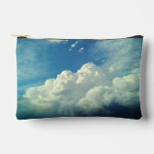 A rumbling of clouds etui (Voorkant)