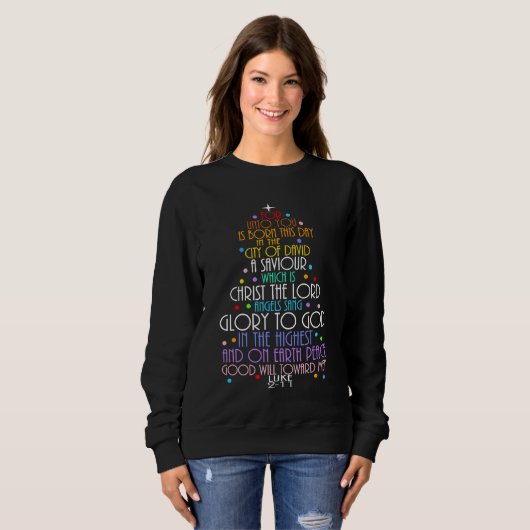 A Savior is Born Luke 2-11 Christmas Tree Shirts (Voorkant volledig)