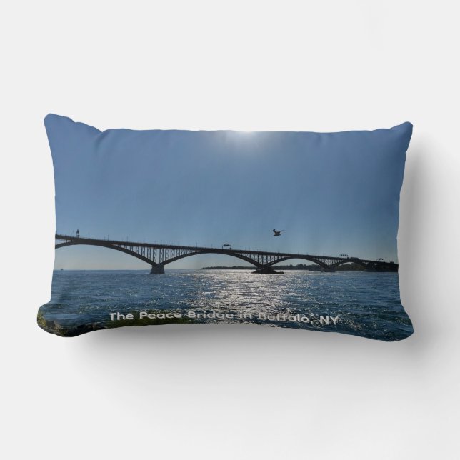 A Seagull's Local Travel  Kussen (Voorkant)