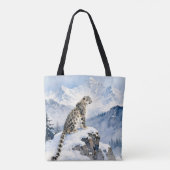 A Snow Leopard on Snowy Peak Tote Bag (Achterkant)