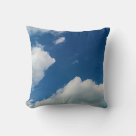 A softness to the clouds kussen