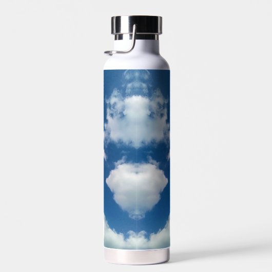 A softness to the clouds waterfles (Rechts)