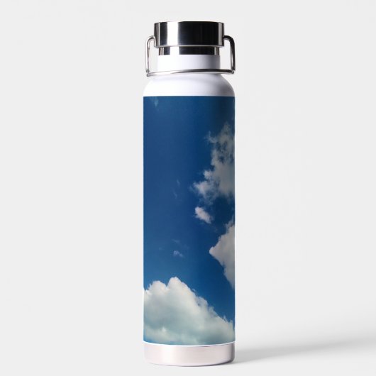 A softness to the clouds waterfles (Achterkant)