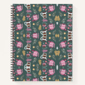 A spiral-bound notebook with a festive pattern notitieboek (Voorkant)