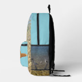 A splash of a backpack.  bedrukte rugzak (Rechts)