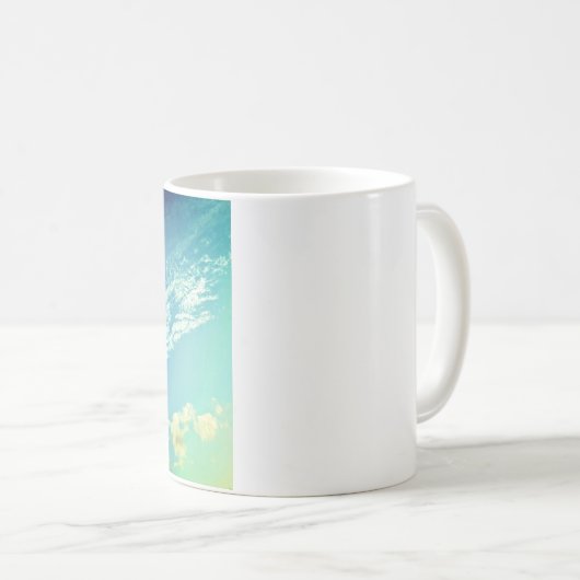 A sprinkling of clouds koffiemok (Voorkant rechts)