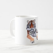 A staat voor Amoer Tiger Koffiemok (Voorkant links)