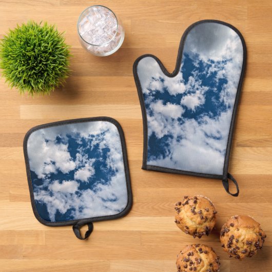 A swirl of clouds ovenwant & pannenlap set (Top down)