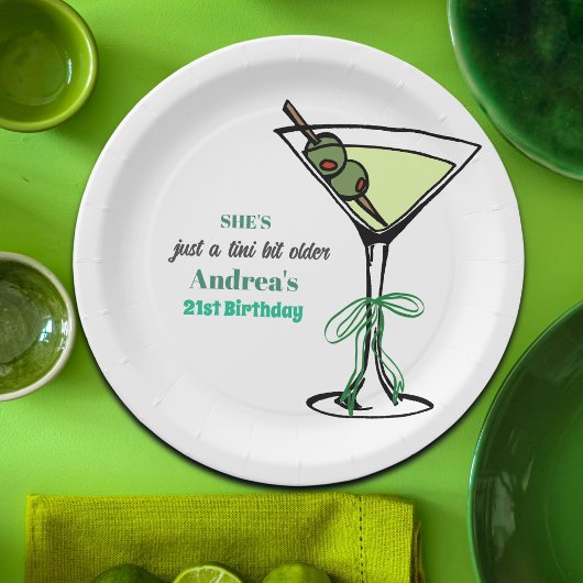 A Tini Bit Older 21st Birthday Party Papieren Bordje