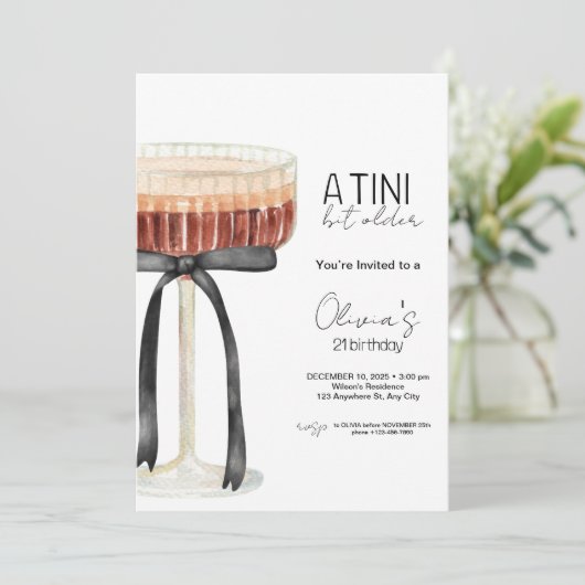 A Tini Bit Older Birthday Invitation Kaart (Staand voorkant)