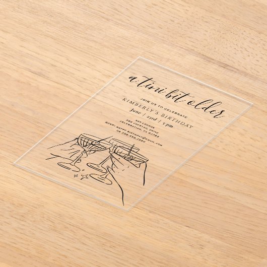 A Tini Bit Older Black Cocktail Birthday Party Acryl Uitnodigingen (Laagn)