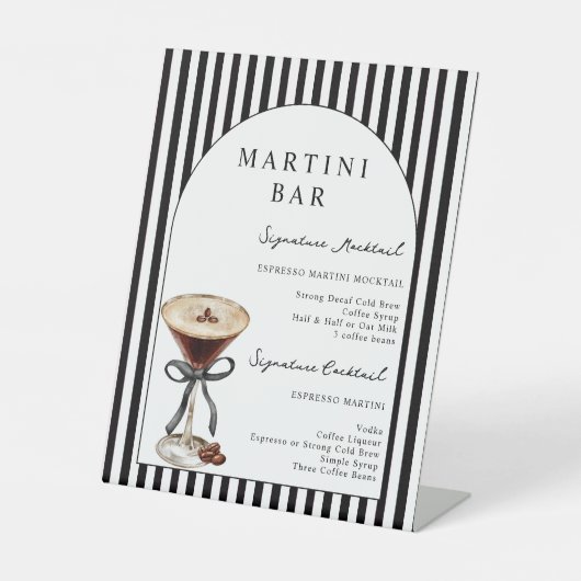 A Tini On is on the Way Baby Shower  Pedestal Sign Reclamebord Met Voetstuk (Voorkant)