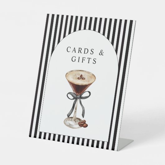 A Tini On is on the Way Baby Shower  Reclamebord Met Voetstuk (Voorkant)