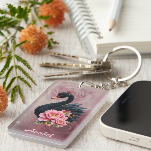 A touch of rose and swan's glow sleutelhanger (Voorkant Rechts)