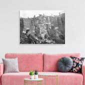 A Two Pistool Battery during the Crimean War, c.18 Canvas Afdruk (Insitu (Woonkamer))