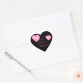 "A Valentijn Wedding" - Roze harten op zwart Hart Sticker (Envelop)