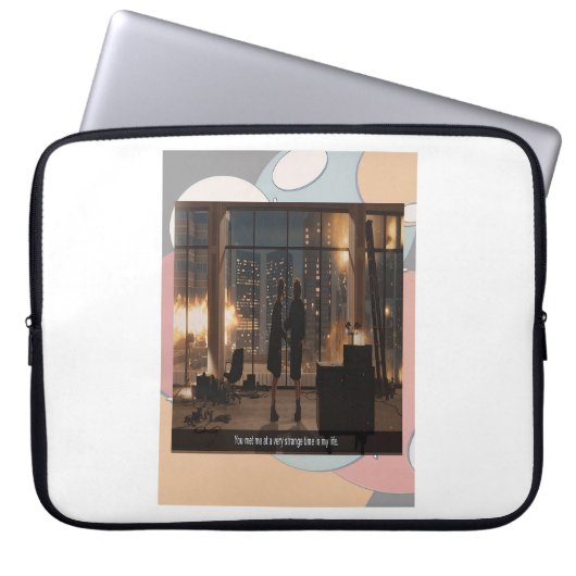 A Very Strange Time Laptop Sleeve (Voorkant)