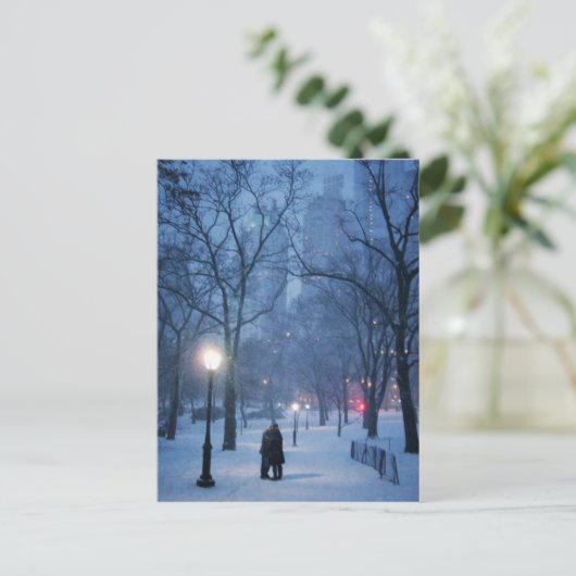 A Warm Kiss On A Cold Night Briefkaart (Staand voorkant)