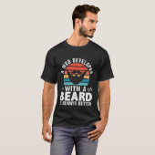 A Web Developer With A Beard Is Always Better T-shirt (Voorkant volledig)