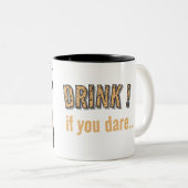 A witch's love tweekleurige koffiemok (Voorkant rechts)