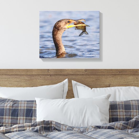 aalscholver met vis canvas afdruk (Insitu (Slaapkamer))