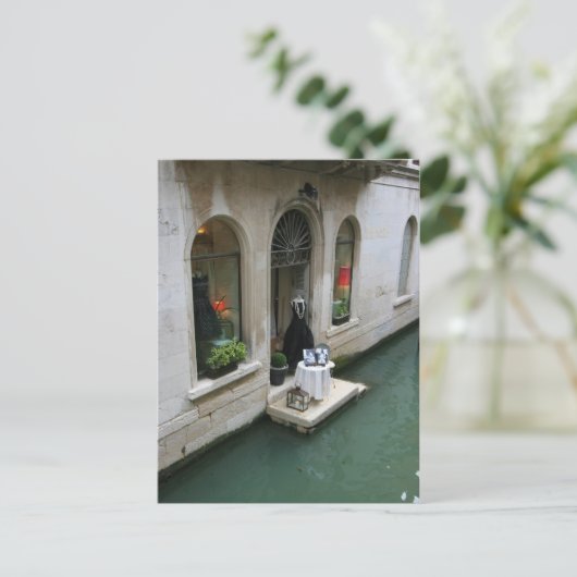 Aan de winkel briefkaart (Staand voorkant)