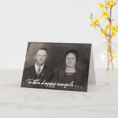 Aan het gelukkige paar.  Wenskaart. Kaart (Gele Bloem)