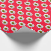 Aandoeningen voor bloemflorale afdruk op rood roze cadeaupapier (Hoek)