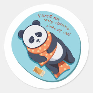 aandoenlijke panda heeft ochtendoproep nodig ronde sticker