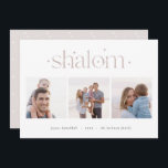 Aangebroken verbinding | Hanukkah Photo Collage Feestdagenkaart<br><div class="desc">Verstuur Hanukkah begroetingen naar vrienden en familie in chique stijl met onze elegante fotokaarten. De kaart is ontworpen om drie van uw favoriete vierkantsfoto's aan te passen die naast elkaar in een collage indeling zijn geplaatst en biedt uw aangepaste groet (weergegeven met "joyous Hanukkah") en de familienaam (namen) die aan...</div>