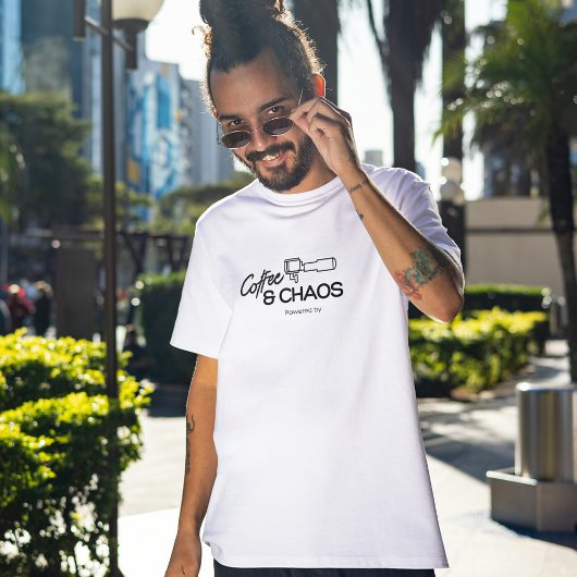 Aangedreven door Coffee & Chaos, Coffee Lover T-sh T-shirt
