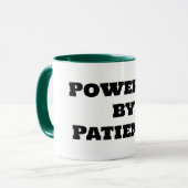 Aangedreven door geduld mok (Voorkant links)