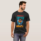 Aangedreven door kipnuggets t-shirt (Voorkant volledig)