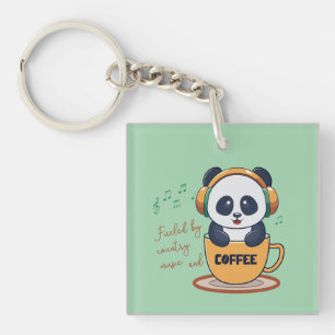 aangedreven door koffie en countrymuziek sleutelhanger