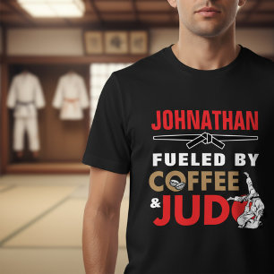 Aangedreven door koffie en judo - Grappig Cool Tri-Blend Shirt