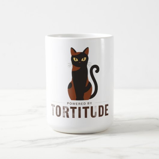 Aangedreven door Tortitude Grappige Kat Illustrati Koffiemok (Center)