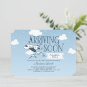 Aangekomen binnenkort vliegtuig Baby shower uitnod Kaart (Staand voorkant)