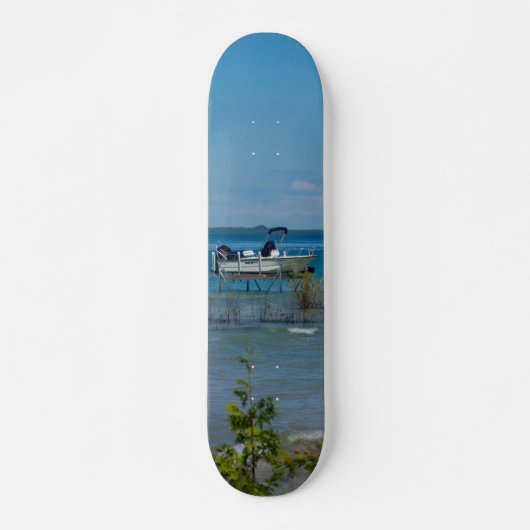 Aangelegd bij Mackinac Skateboard (Voorkant)