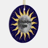 Aangepast 2025 Solar Eclipse-geheugen Keramisch Ornament (Rechts)