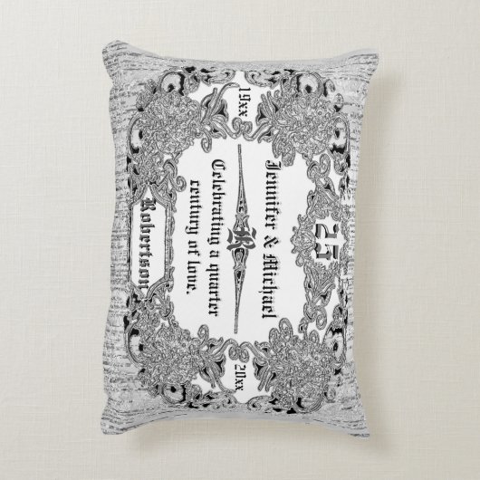 Aangepast 25e Silver Jubileum Monogram Decoratief Kussen (Achterkant (Verticaal))