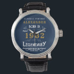 Aangepast 40e verjaardag  blauw goud 1982 horloge<br><div class="desc">Een gepersonaliseerd uniek horloge voor die speciale verjaardagspersoon. Voeg de naam aan dit retro stijlontwerp voor een gift van de douaneverjaardag toe. Bewerk eenvoudig de naam en het jaar met de sjabloon die u hebt opgegeven. Een geweldig aangepast verjaardagscadeau. Meer geschenken en partijbenodigdheden voor die partijviering beschikbaar met het "Legendary"ontwerp...</div>