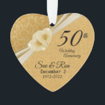 Aangepast - 50e Golden Wedding Jubileum Ornament<br><div class="desc">🥇 EEN ORIGINEEL KARTONTWERP VAN Donna Siegrist ALLEEN BESCHIKBAAR OP ZAZZLE! 50th Wedding Jubileum Keepomwille Design Ornament. Dit mooie ornament wordt een hit met dat speciale paar of die persoon of personen. Het zou ook goed werken voor alle andere evenementen, zoals een verloving, bruiloft, verjaardag, afstuderen, pensionering, enz. door de...</div>