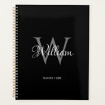 Aangepast, aangepast Initiaal-script monogram Planner<br><div class="desc">Een elegant monogram van de het manuscriptdoopvont van het douaneinitiaal. Pas dit ontwerp aan met jouw naam en initiaal en maak het uw eigen modern design. Een prachtige combinatie van manuscripttekst met serif doopvont. Ideaal verjaardagscadeau,  kinderdecor,  accessoire,  kinder kamerkunst,  thuisdecor,  kerstcadeau of cadeau voor andere speciale gelegenheden.</div>