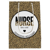 Aangepast Afstuderen van Verpleegster Cheetah RN Medium Cadeauzakje (Achterkant)